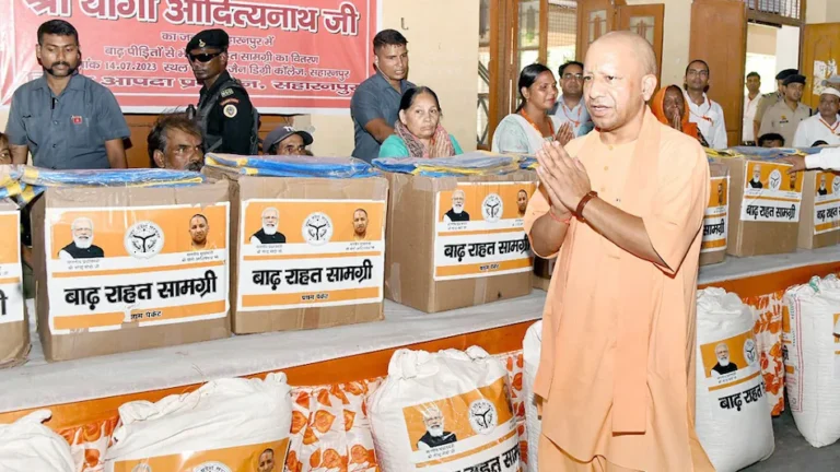 बाढ़ पर सीएम योगी का बड़ा निर्देश, कहा- 24 घंटे के अंदर किसानों को मिले क्षतिग्रस्त फसलों का मुआवजा