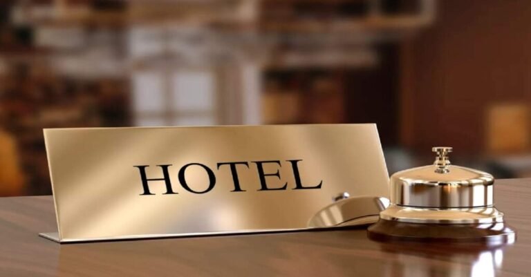 वाराणसी में अवैध लॉज और होटलों की भरमार, राजस्व को लगा रहे चूना, नहीं है फायर एनओसी